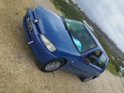 Peugeot 106 - Photo 10