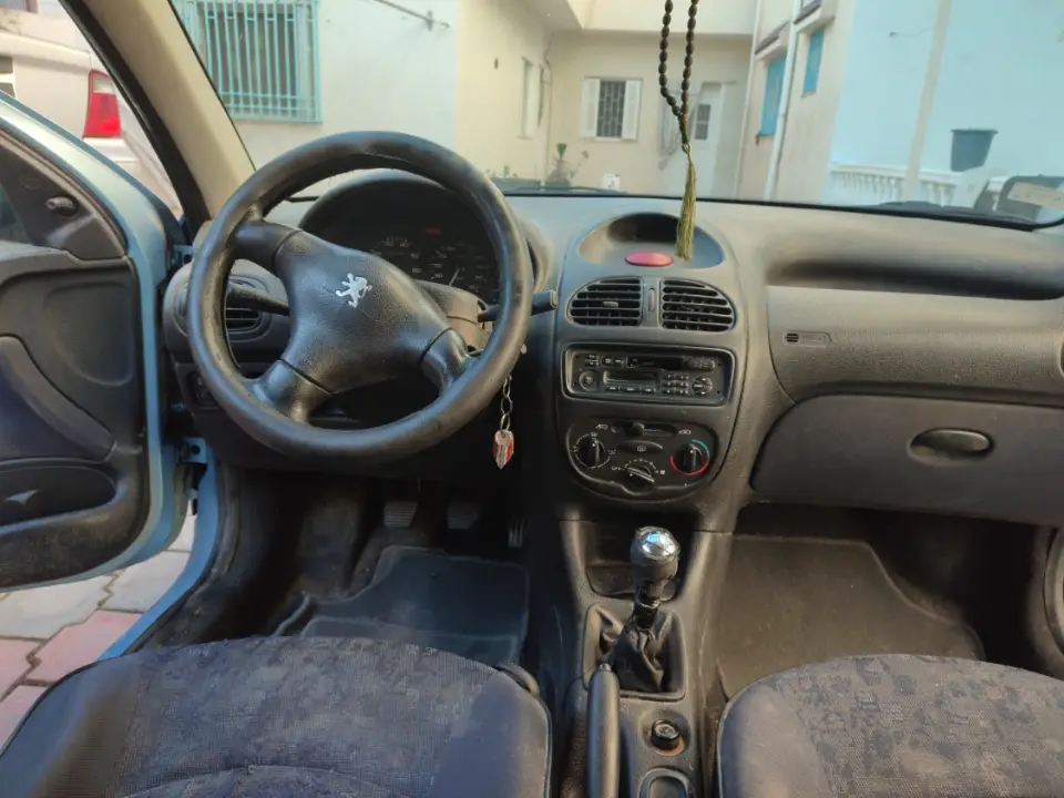 Peugeot 206 - Photo 6