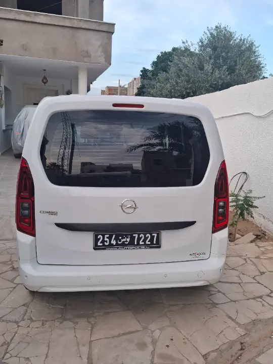 Opel Combo - Photo 3