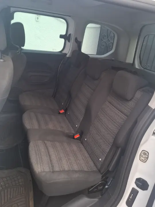 Opel Combo - Photo 4