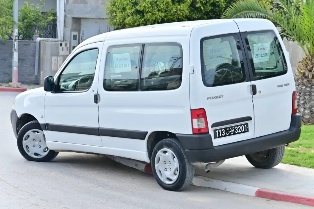 Peugeot Partner - Photo 4