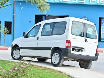 Peugeot Partner - Photo 8