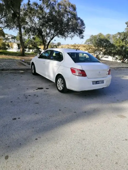 Peugeot 301 2015