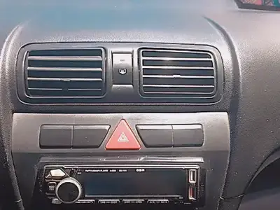 Kia PICANTO - Photo 3