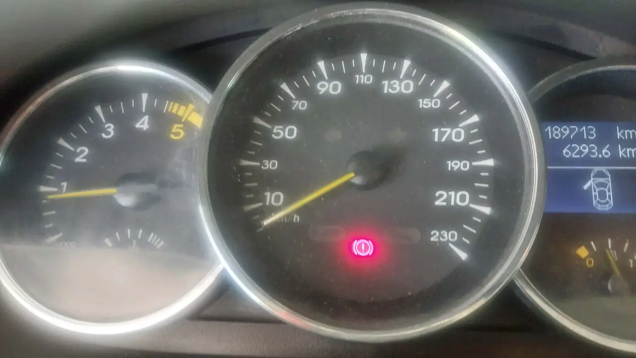 Renault Fluence - Photo 9