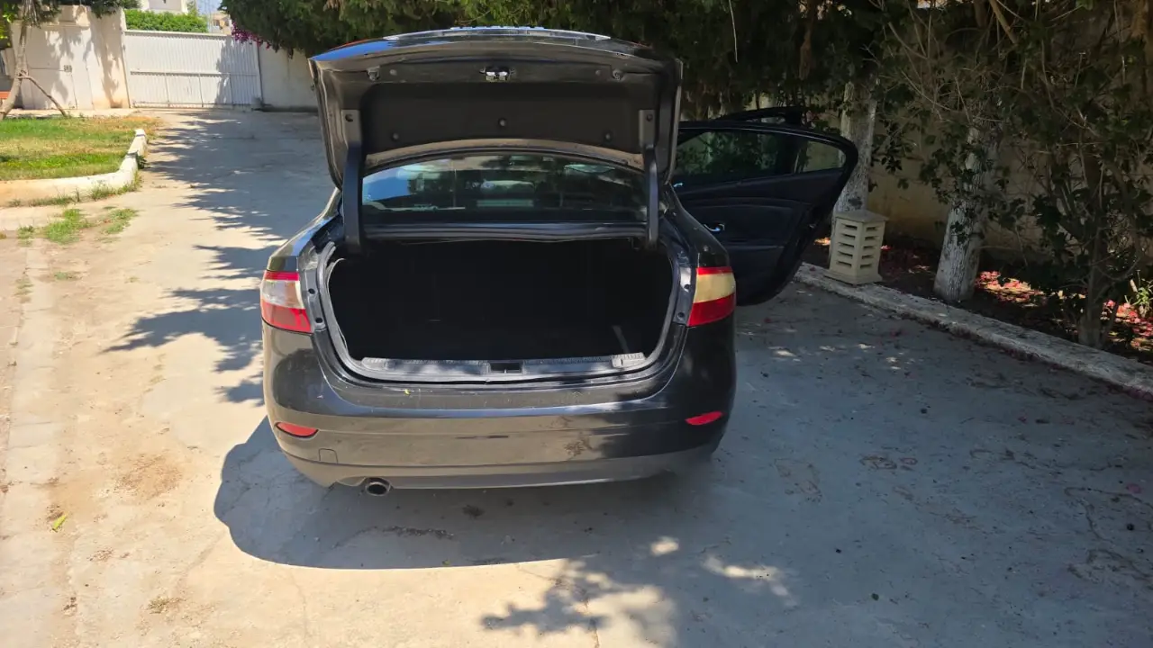 Renault Fluence - Photo 8