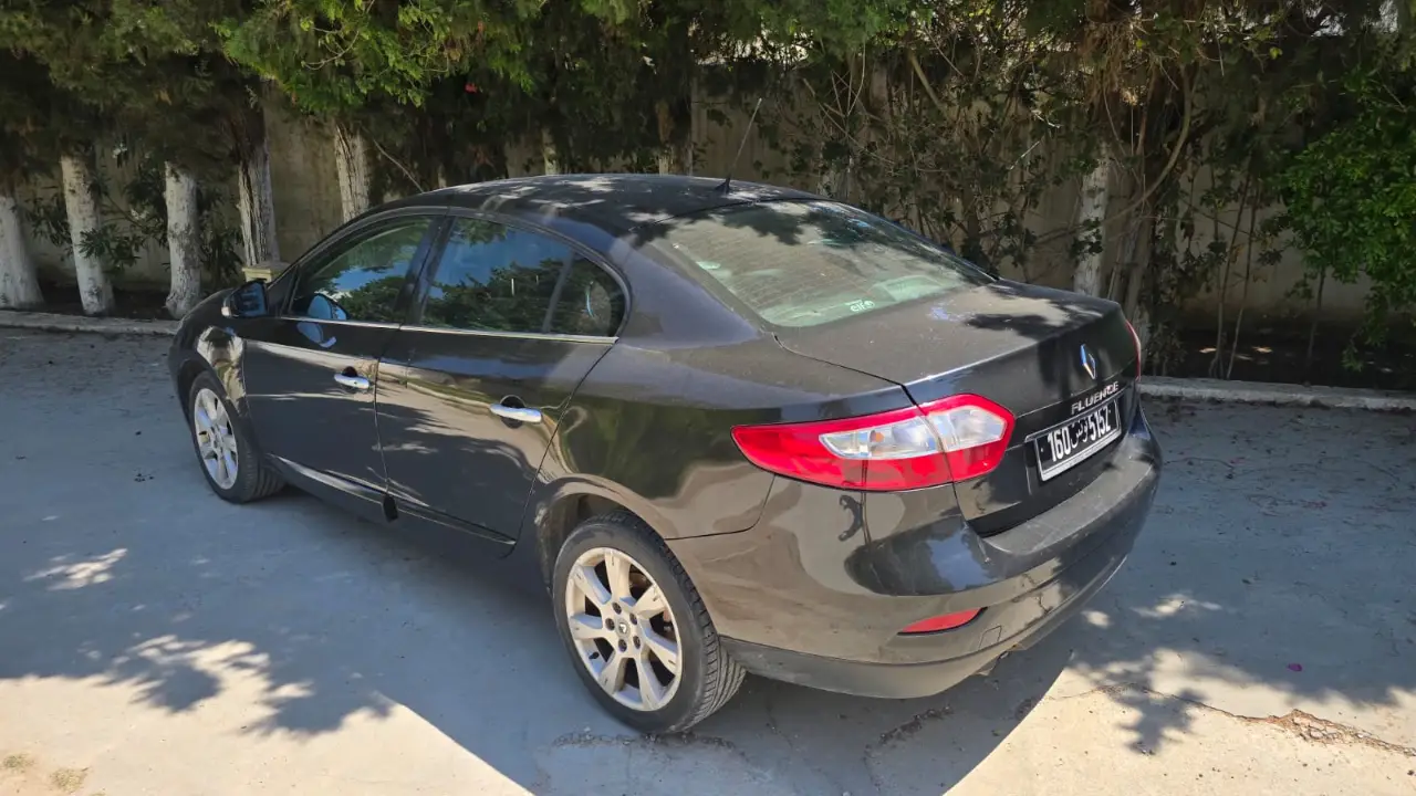 Renault Fluence - Photo 2
