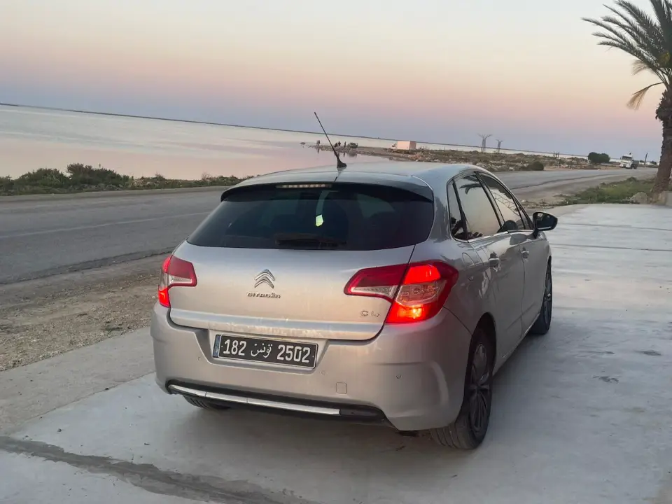 Citroen C4 - Photo 6