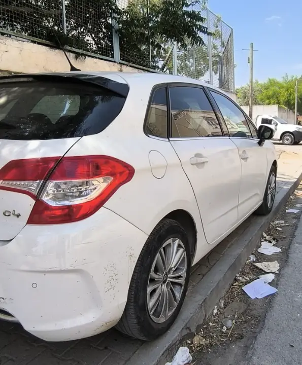 Citroen C4 - Photo 3
