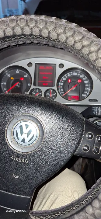 Volkswagen Passat - Photo 4
