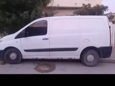Citroen JUMPER - Photo 2