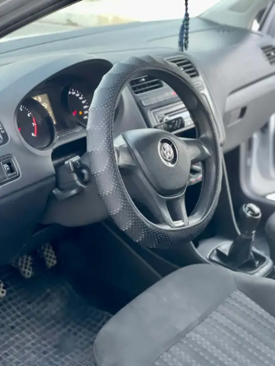 Volkswagen Polo - Photo 4
