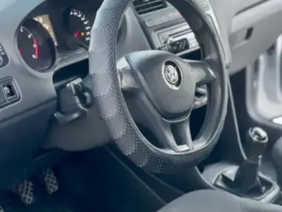 Volkswagen Polo - Photo 4
