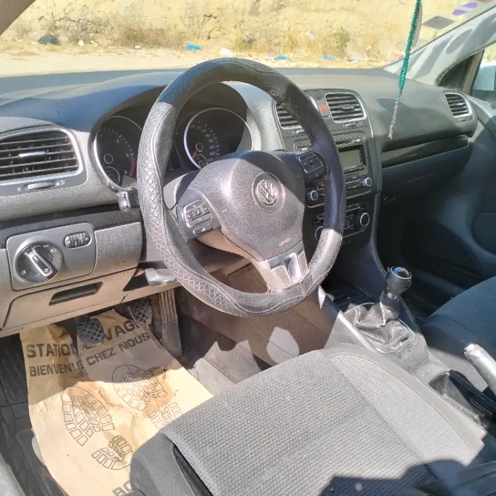 Volkswagen Golf - Photo 4