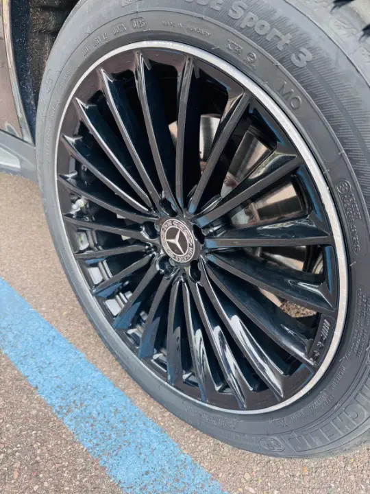 Mercedes GLC - Photo 3