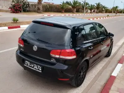 Volkswagen Golf - Photo 2