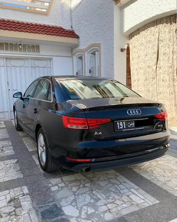 Audi A4 - Photo 9