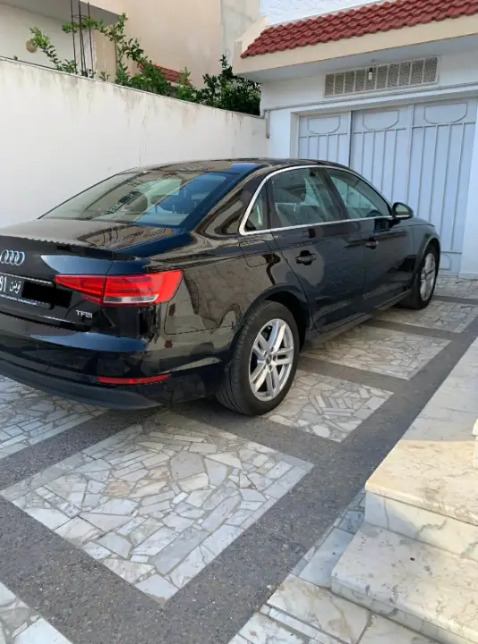 Audi A4 - Photo 8