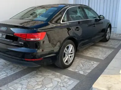 Audi A4 - Photo 8