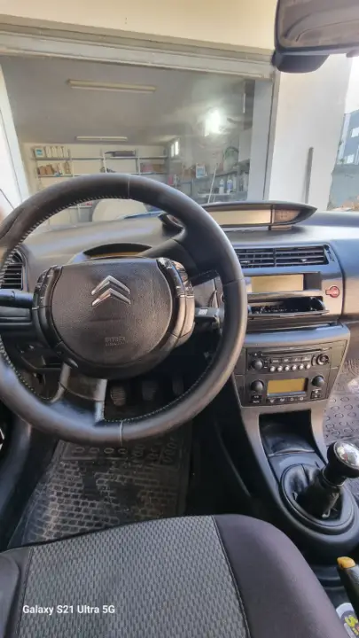 Citroen C4 - Photo 3