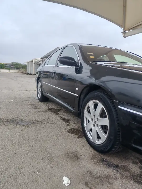 Peugeot 607 - Photo 2