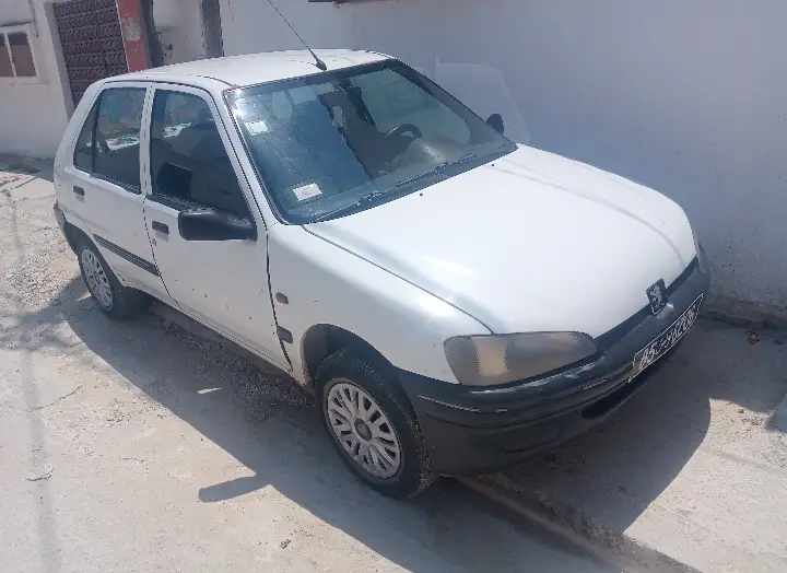 Peugeot 106 - Photo 2