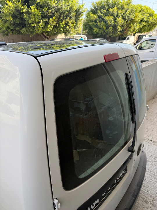 Volkswagen Caddy - Photo 3