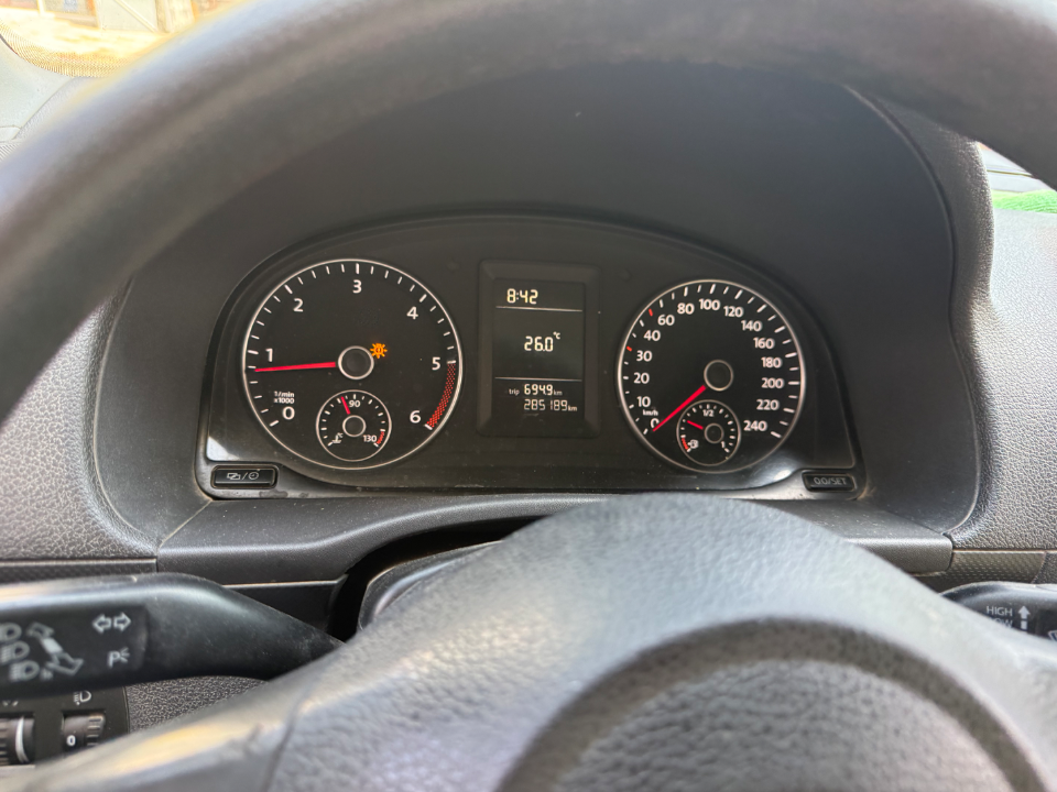 Volkswagen Caddy - Photo 2