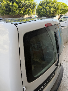 Volkswagen Caddy - Photo 3