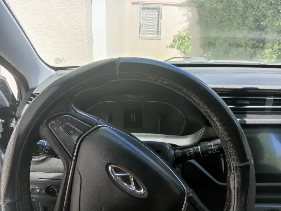 Chery Tiggo 2 - Photo 3