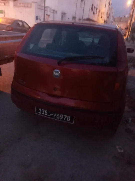 Fiat PUNTO - Photo 4