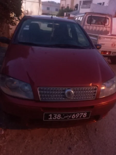 Fiat PUNTO - Photo 6