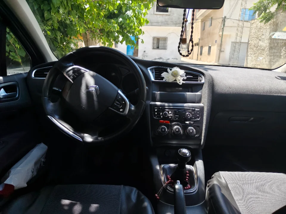 Citroen C4 - Photo 6