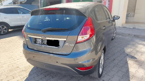 Ford FIESTA - Photo 7