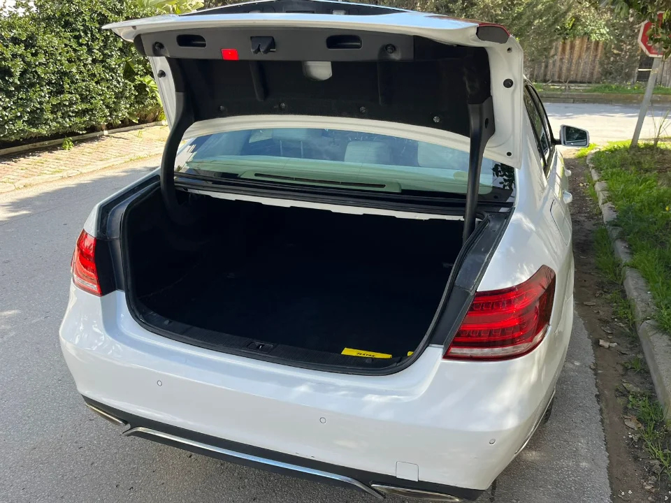 Mercedes Classe E - Photo 4