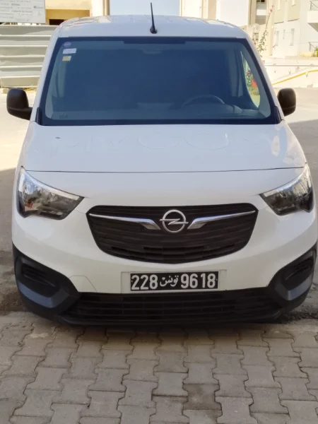 Opel combo k9 