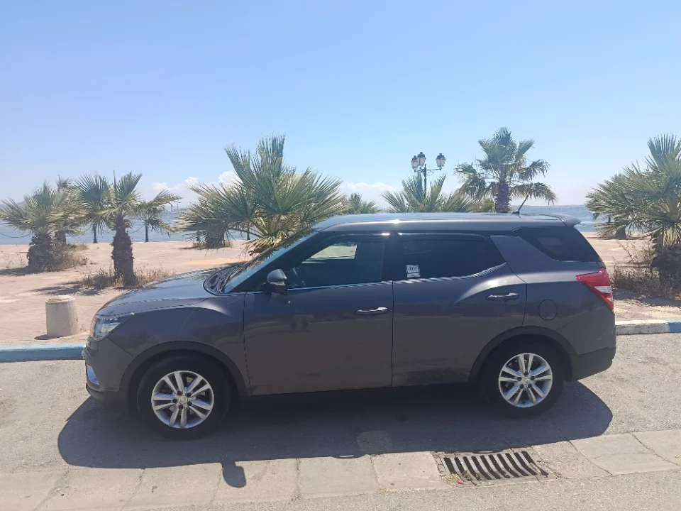 Ssangyong Tivoli Xlv - Photo 8