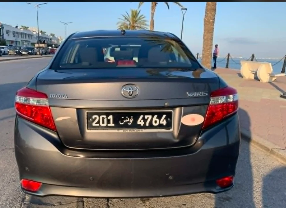 Toyota Yaris - Photo 5