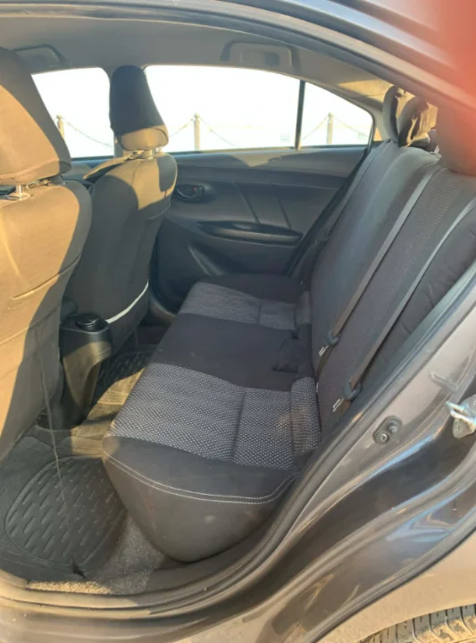 Toyota Yaris - Photo 4