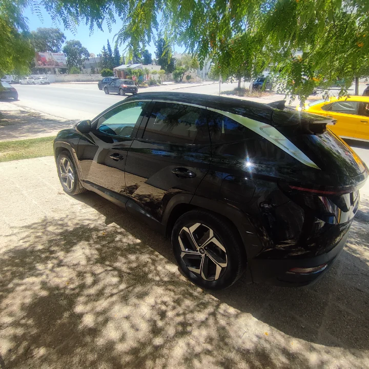 Hyundai TUCSON - Photo 2