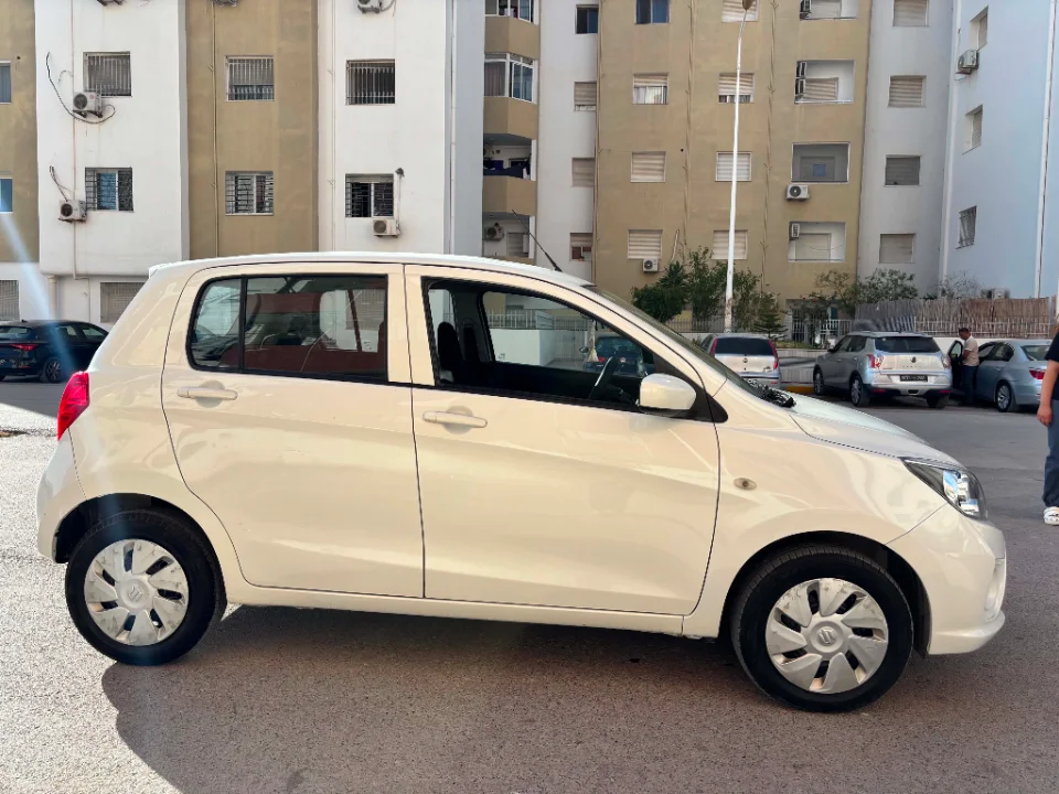 Suzuki Celerio - Photo 18
