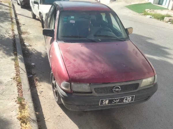 Opel Astra 1999 - 300 000 km - Diesel