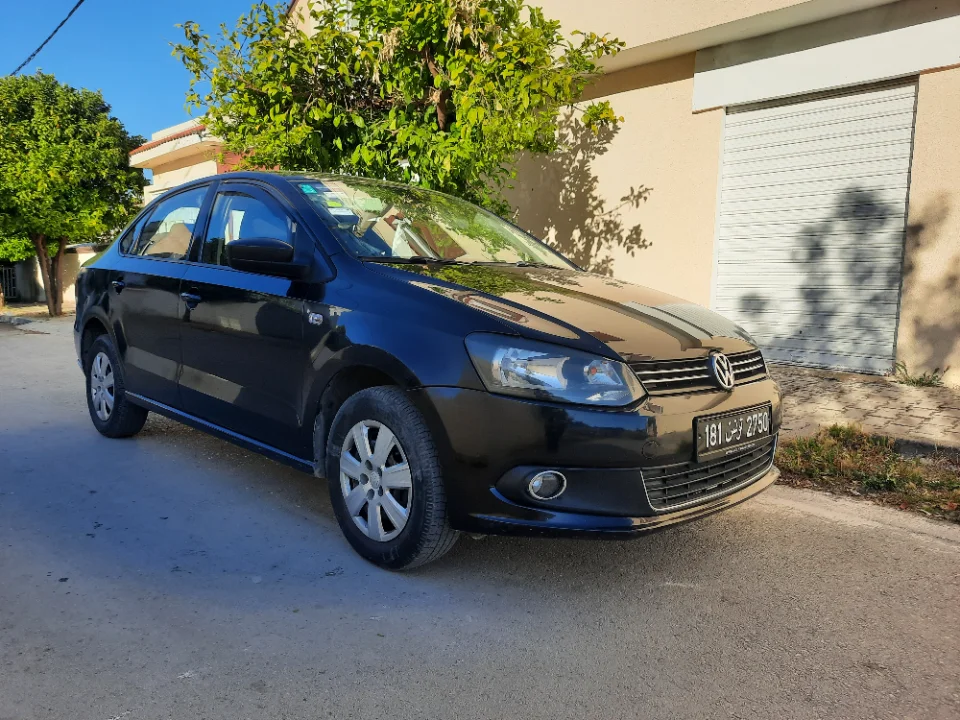 Volkswagen Polo - Photo 11