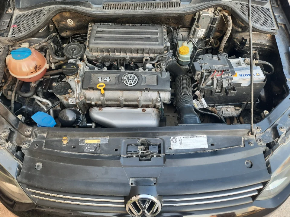 Volkswagen Polo - Photo 2