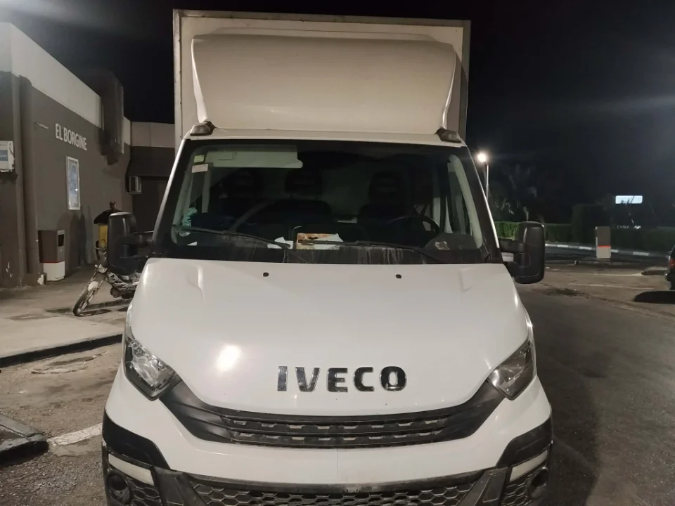 Iveco DAILY - Photo 11
