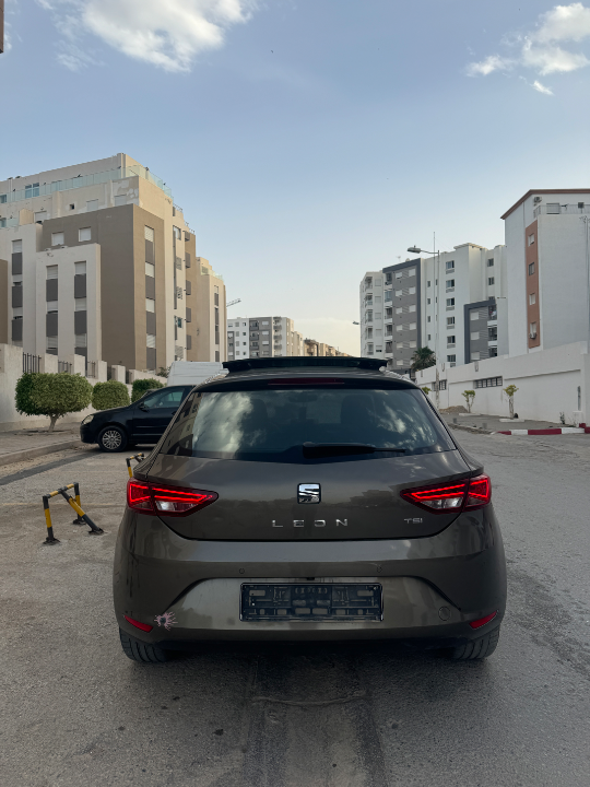 Seat Leon - Photo 2
