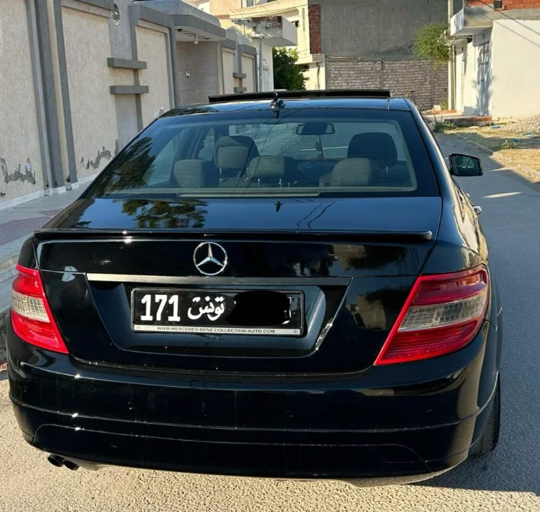 Mercedes Classe C - Photo 11
