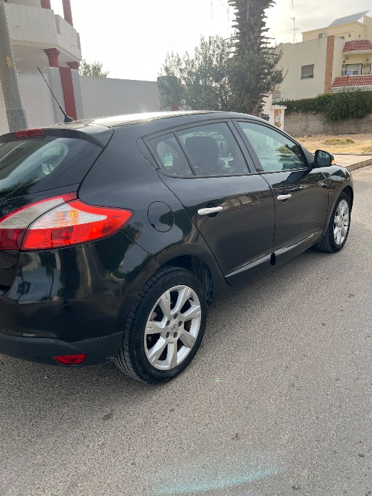 Renault Megane - Photo 6