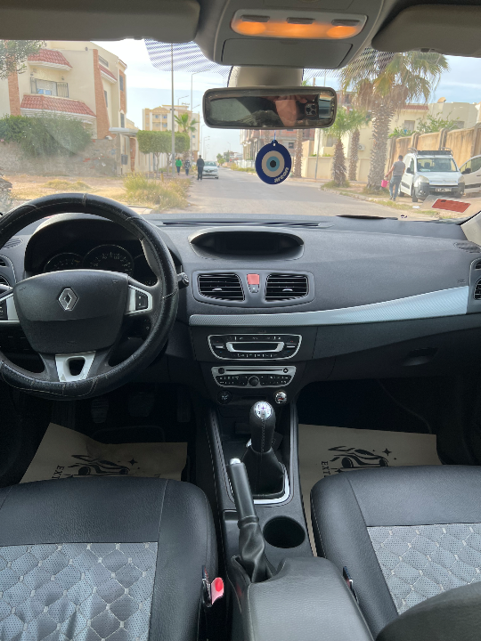 Renault Megane - Photo 3