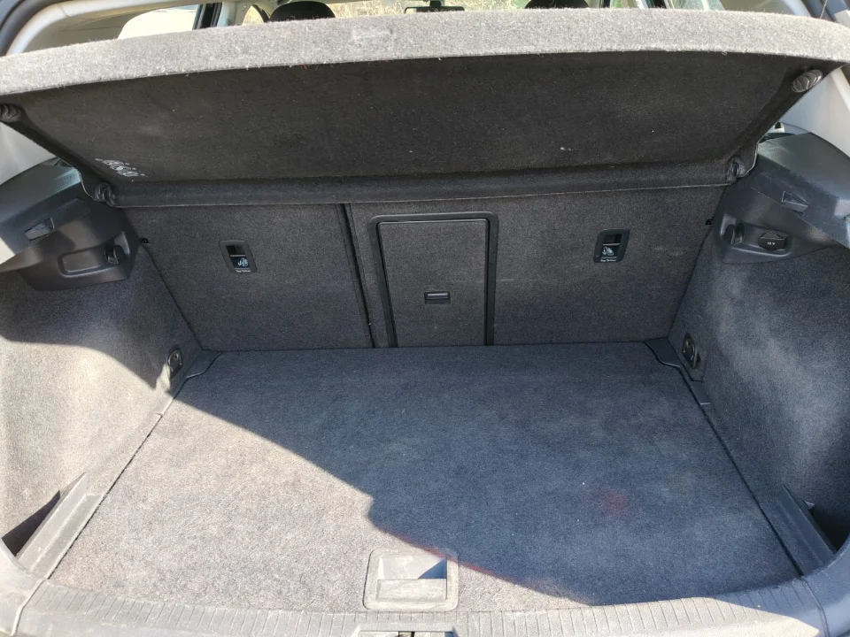Volkswagen Golf - Photo 7